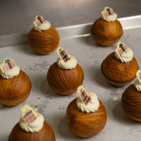 Chai Orange Ball Croissant